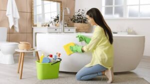 bathroom deep cleaning